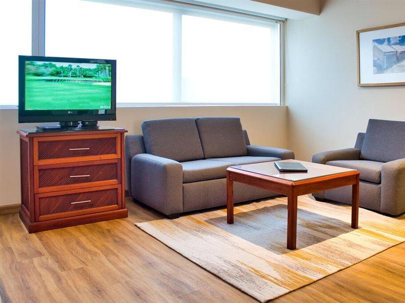 Apartahotel Estelar Bellavista Lima