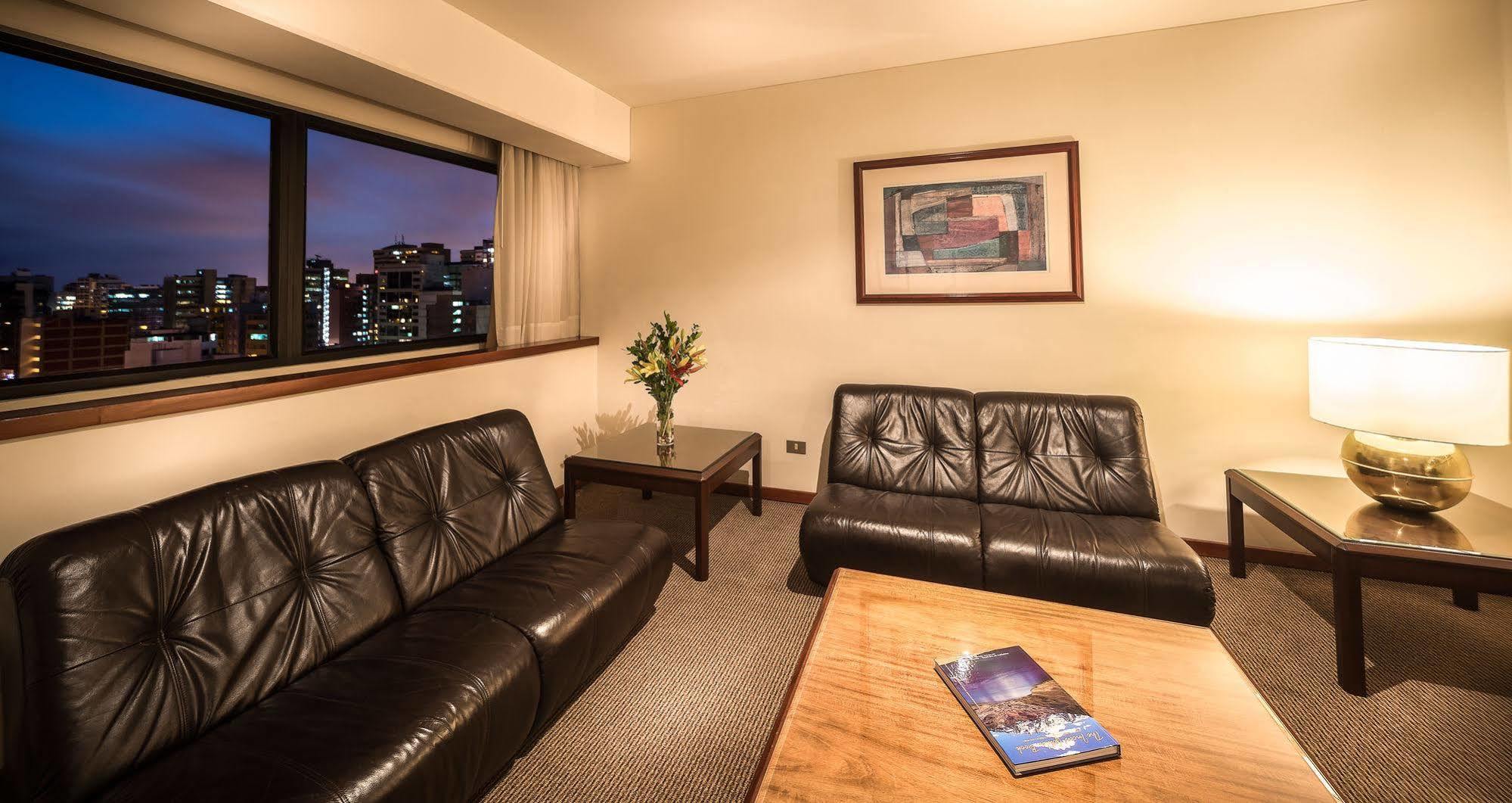 Estelar Bellavista Apartahotel Lima