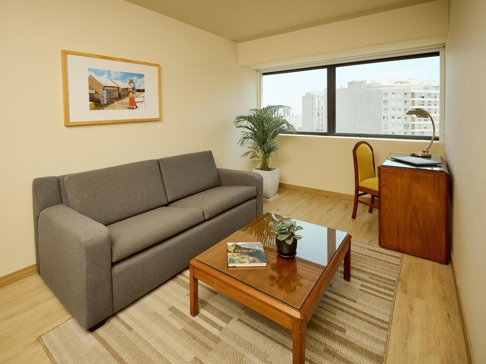 Aparthotel Estelar Bellavista Lima